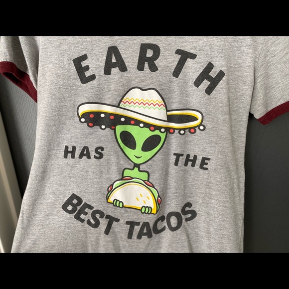 Graphic Tee - Picture 2 of 3